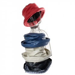 Chapeau de pluie femme en coton enduit rouge - Falbalas St Junien