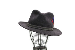 chapeaux petit bord gris