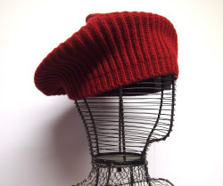 beret maille dame rouge